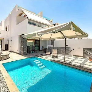 Luxury Tropical Private Heated Pool Los Cristianos (Tenerife)