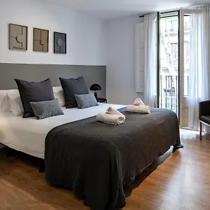 Habitat Parlament Balconies Apartment Barcelona